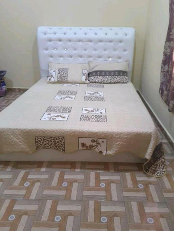 Nor Su Homestay Alor Gajah Esterno foto